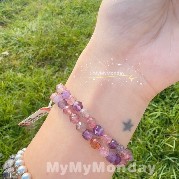 Strawberry Quartz And Amethyst Bracelet 6mm - Picture 5 of 8